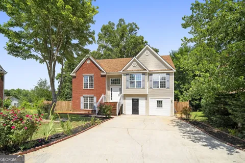 5896 Amerson LN