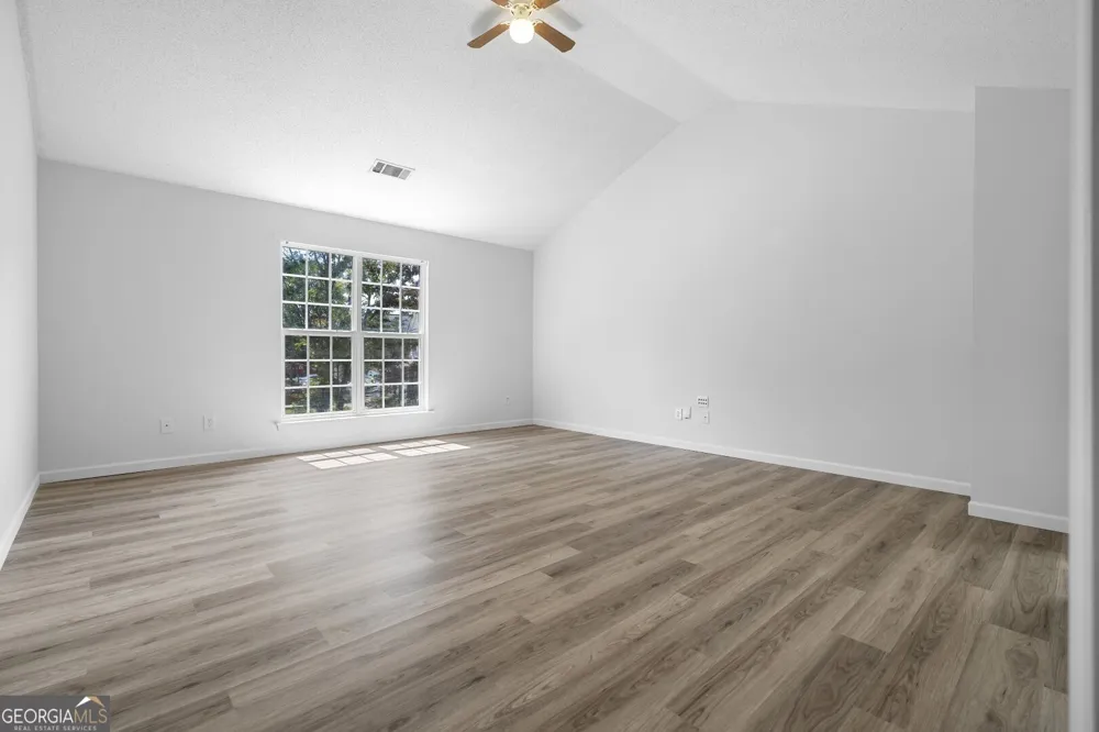 5896 Amerson LN Ellenwood, GA 30294