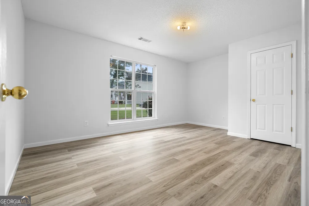 5896 Amerson LN Ellenwood, GA 30294