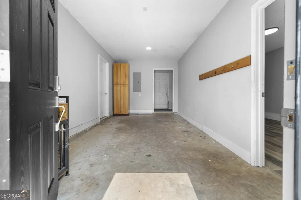 5896 Amerson LN Ellenwood, GA 30294