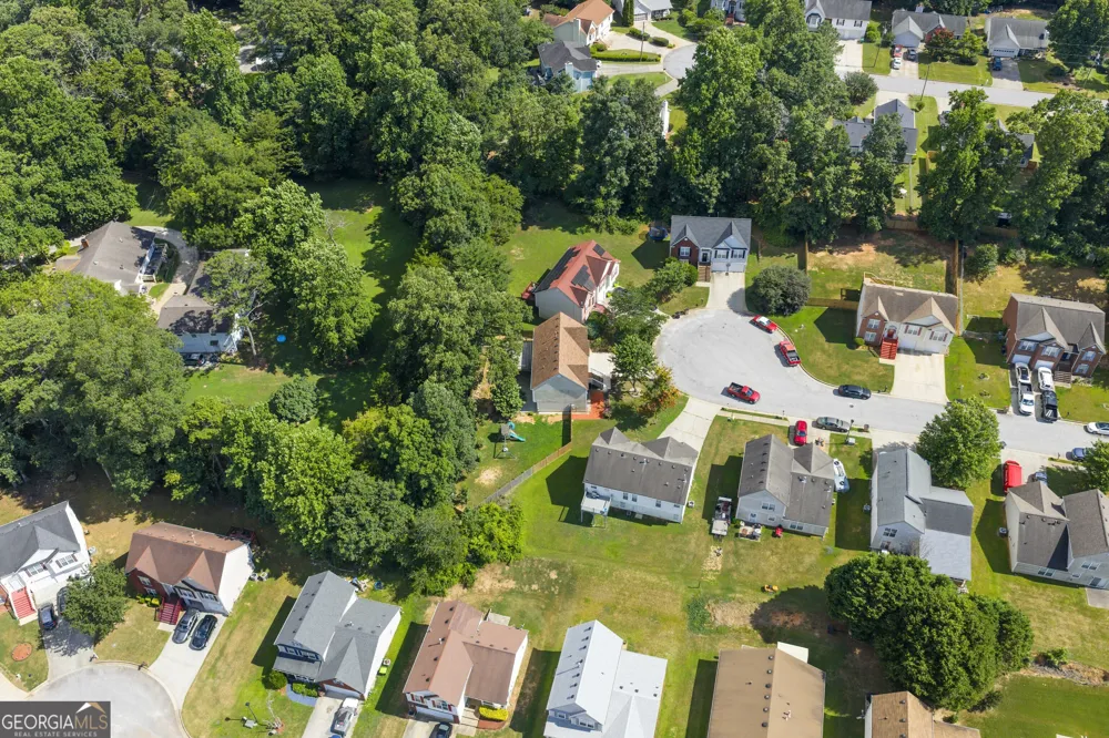 5896 Amerson LN Ellenwood, GA 30294