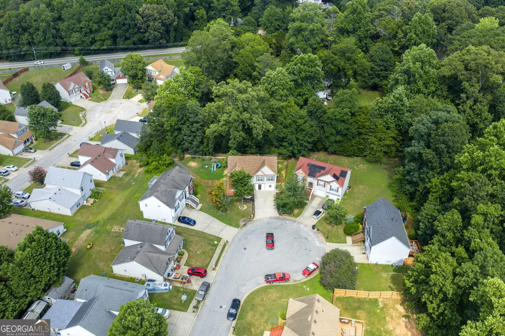 5896 Amerson LN Ellenwood, GA 30294