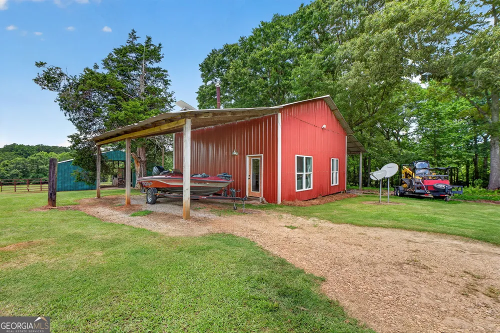242 Harris RD Concord, GA 30206