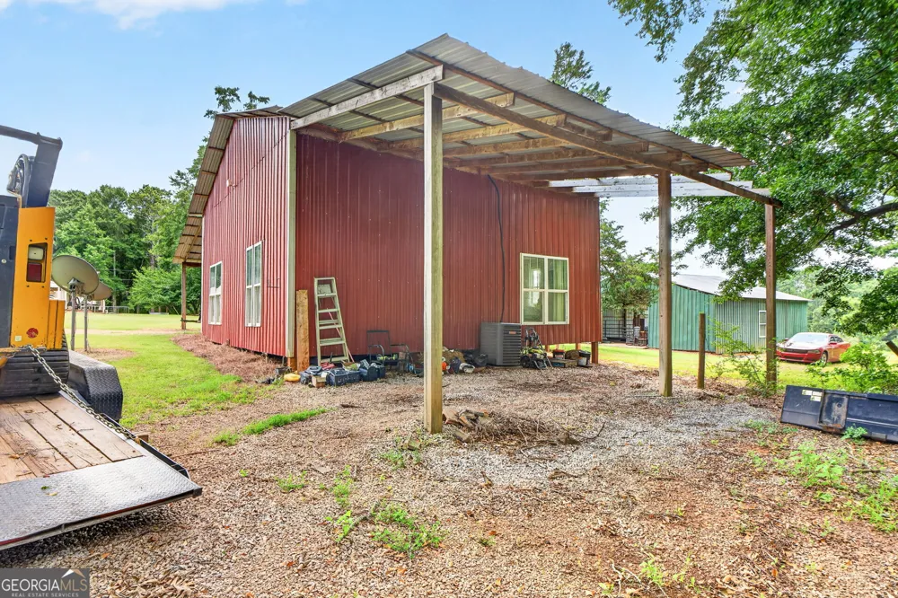 242 Harris RD Concord, GA 30206