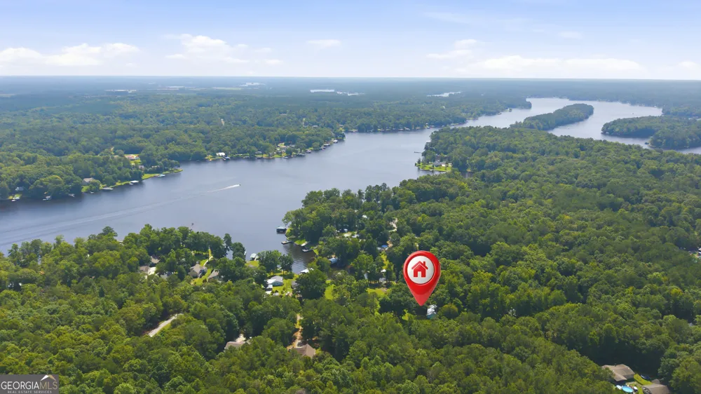 201 Lakeshore DR Eatonton, GA 31024