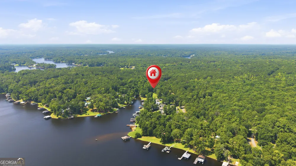 201 Lakeshore DR Eatonton, GA 31024