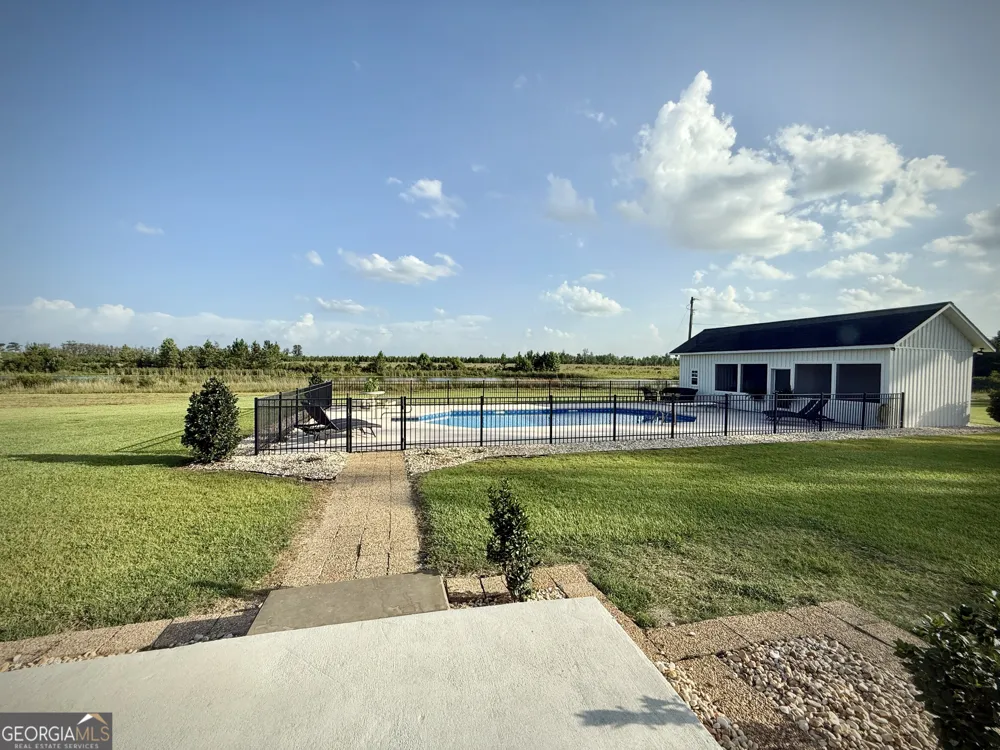 2495 & 2493 Broxton HWY Denton, GA 31532
