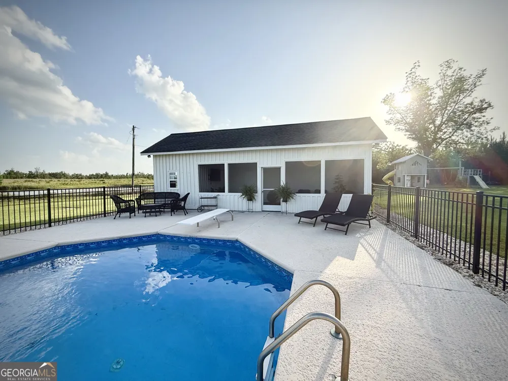 2495 & 2493 Broxton HWY Denton, GA 31532