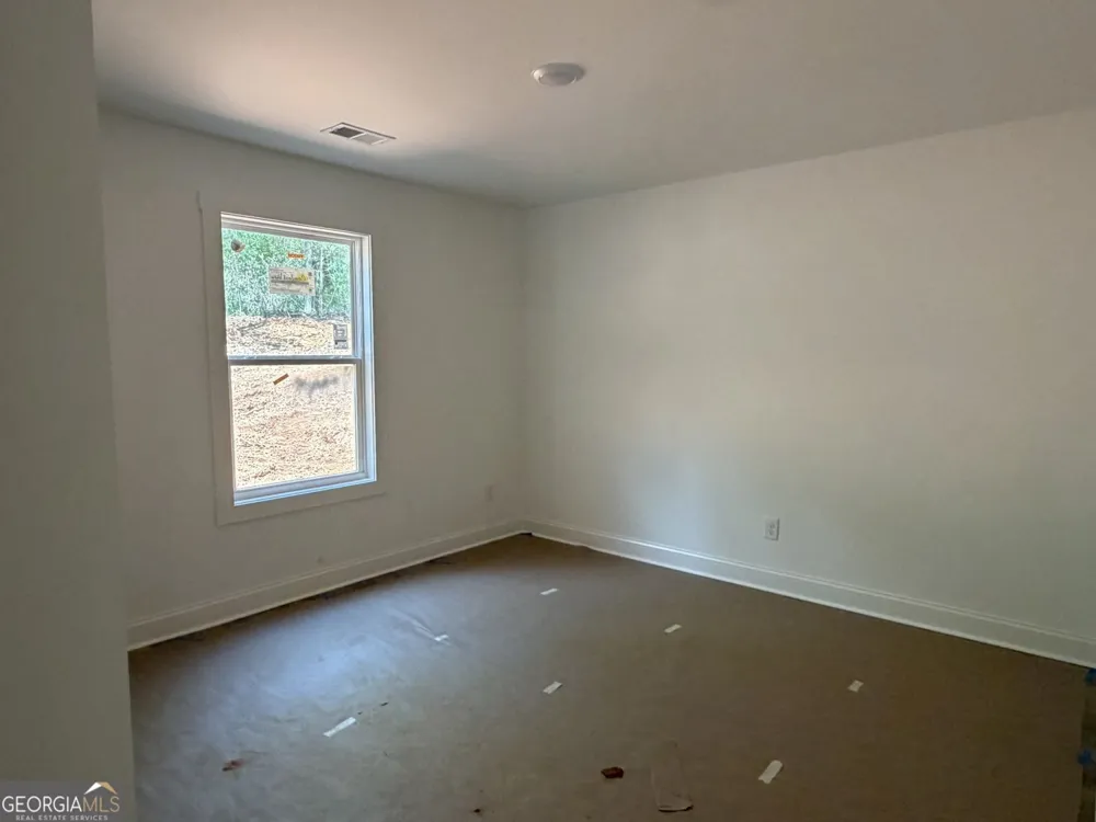 291 Russellville RD Forsyth, GA 31029