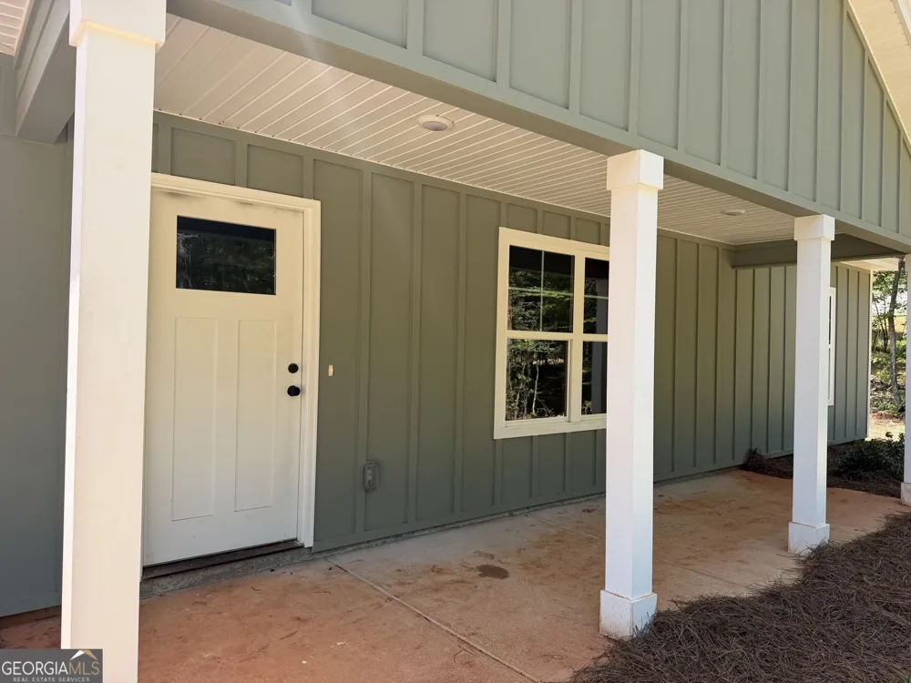 291 Russellville RD Forsyth, GA 31029