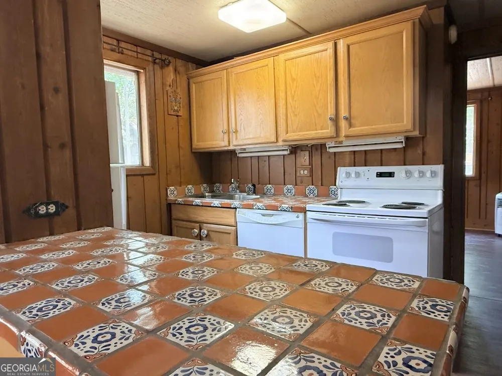 8 St. Moritz DR Pine Mountain, GA 31822