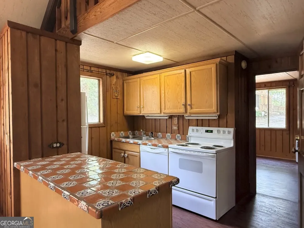 8 St. Moritz DR Pine Mountain, GA 31822