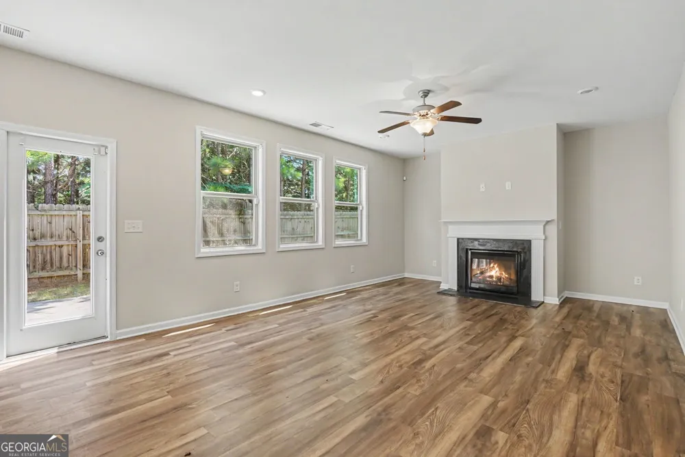 429 Lanier CT Hiram, GA 30141