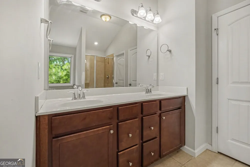 429 Lanier CT Hiram, GA 30141
