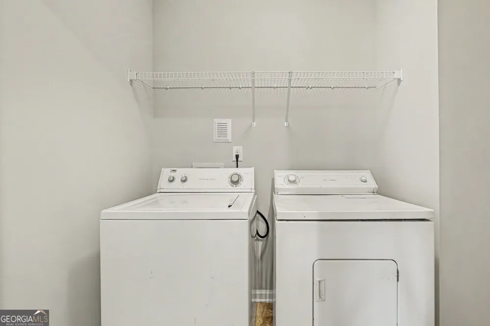429 Lanier CT Hiram, GA 30141