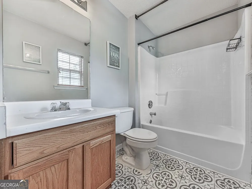 530 Fox Creek XING Woodstock, GA 30188