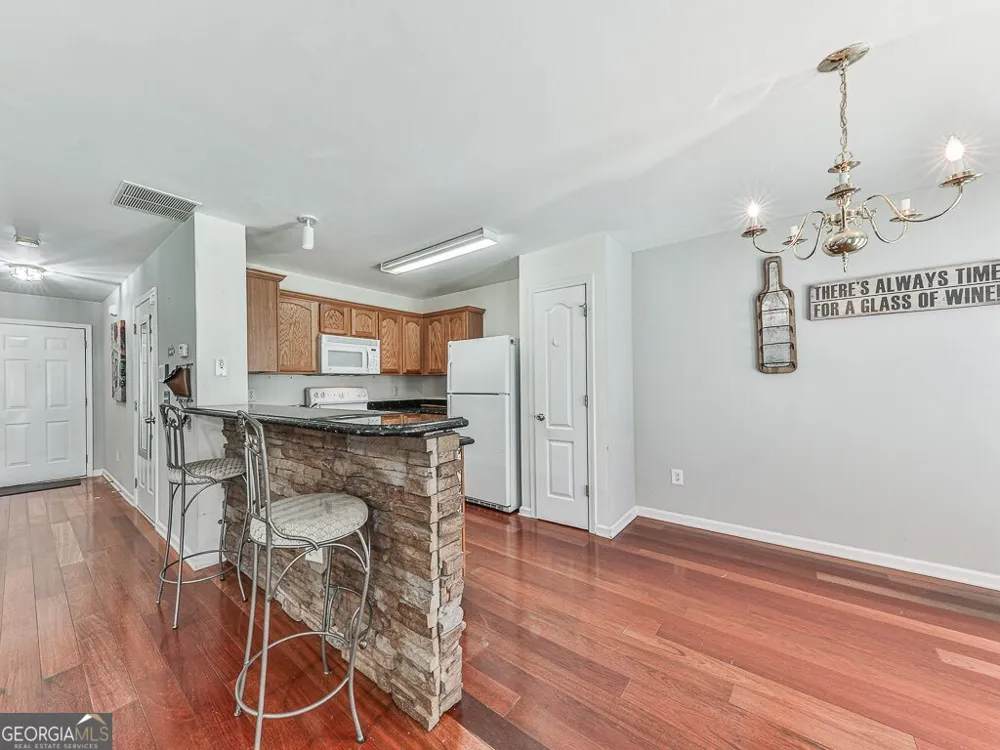 530 Fox Creek XING Woodstock, GA 30188