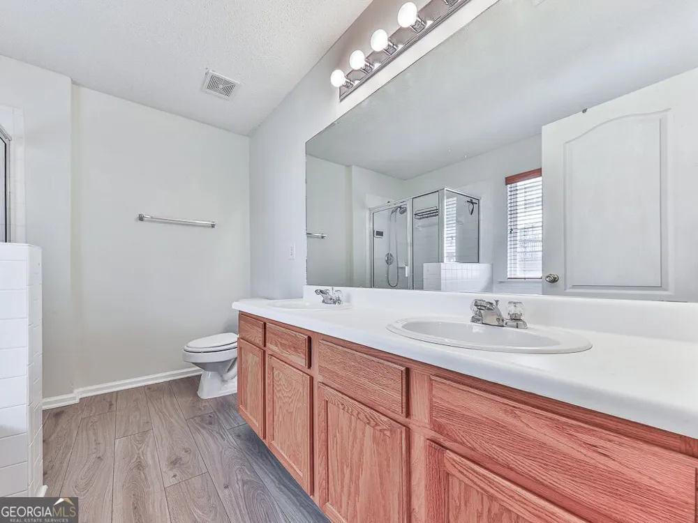 530 Fox Creek XING Woodstock, GA 30188