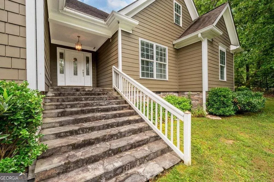 1390 Tatum Gulf RD Cloudland, GA 30731