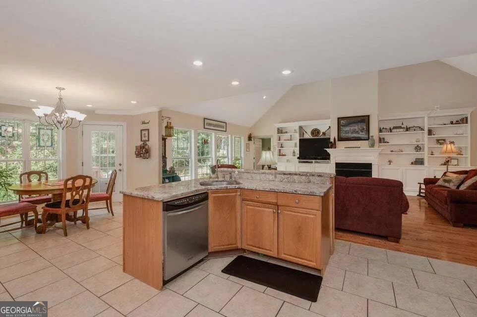 1390 Tatum Gulf RD Cloudland, GA 30731