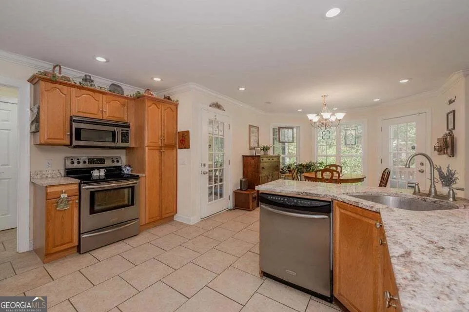 1390 Tatum Gulf RD Cloudland, GA 30731