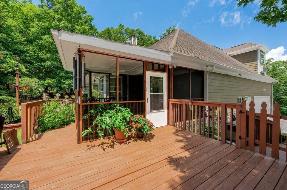 1390 Tatum Gulf RD Cloudland, GA 30731