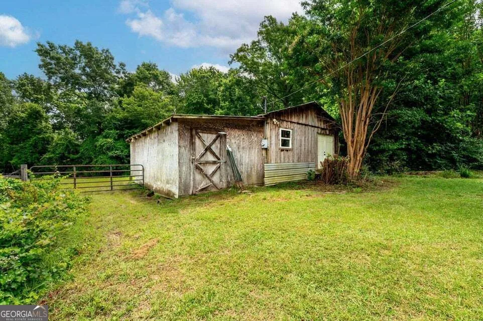1390 Tatum Gulf RD Cloudland, GA 30731