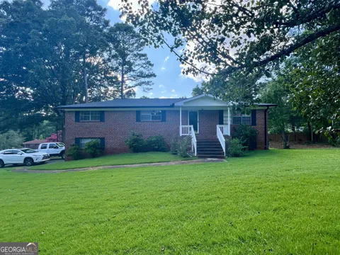 6695 Courtney DR