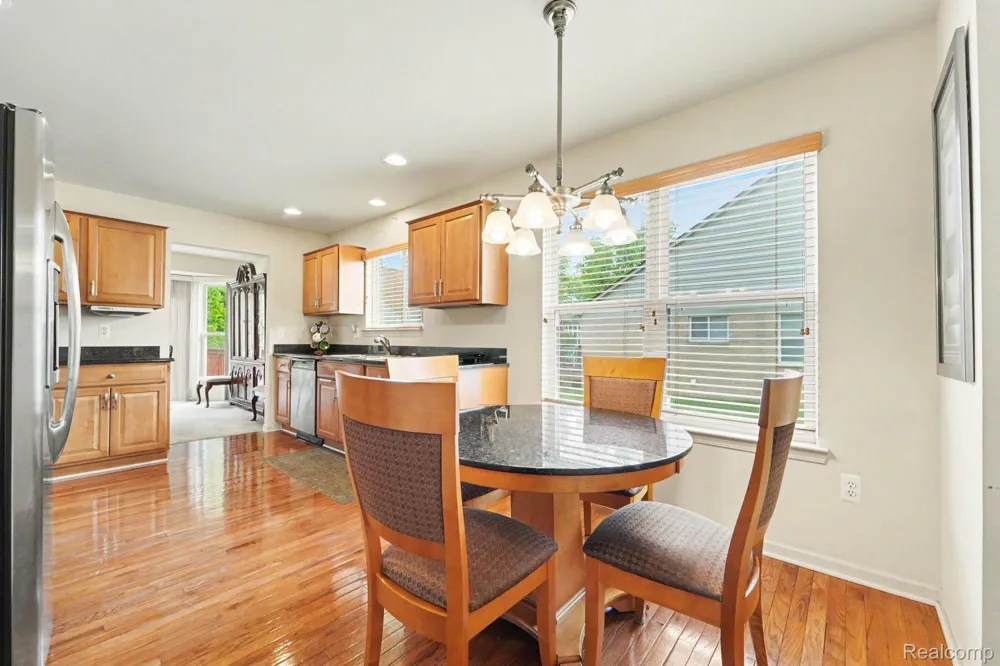 17171 Stone Drive #73 Clinton Charter Township, MI 48038
