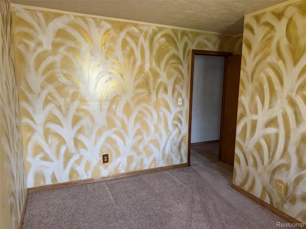 226 S Burkhart Road Marion Township, MI 48843