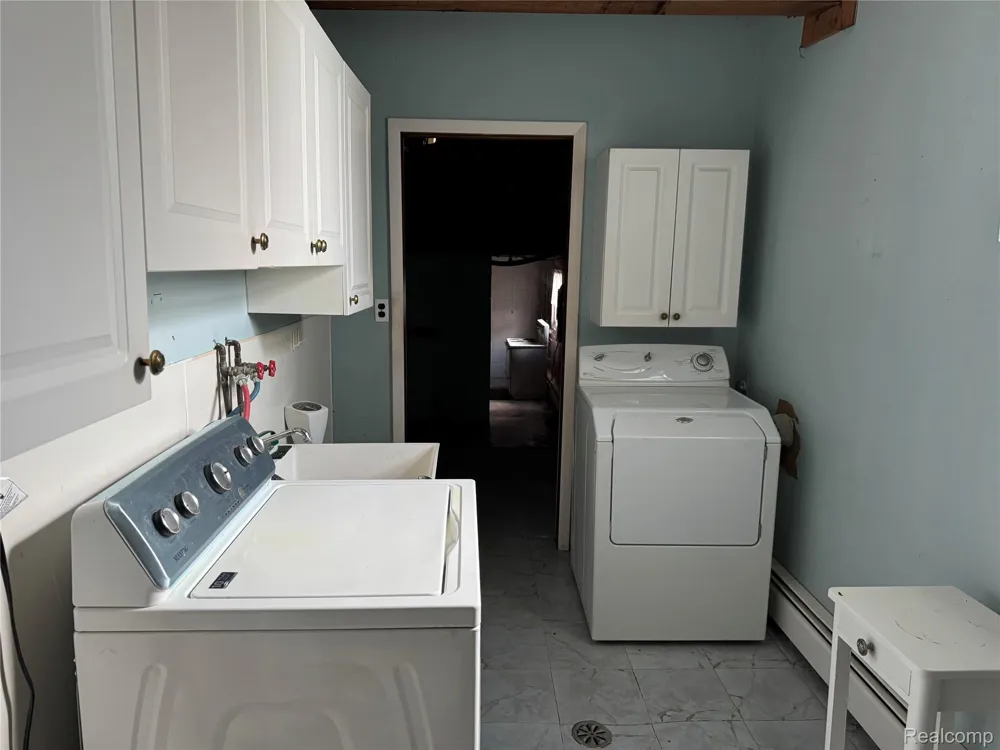 226 S Burkhart Road Marion Township, MI 48843