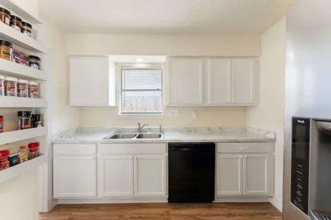 6839 Silver Star Drive