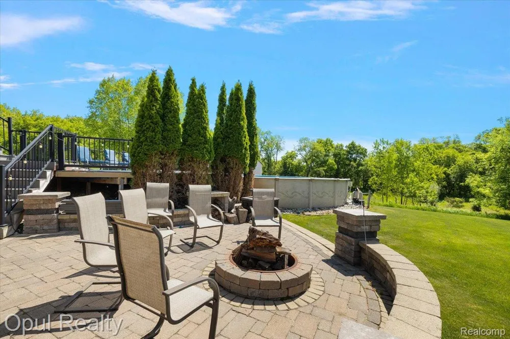 5164 Birch Lane Springfield Charter Township, MI 48350