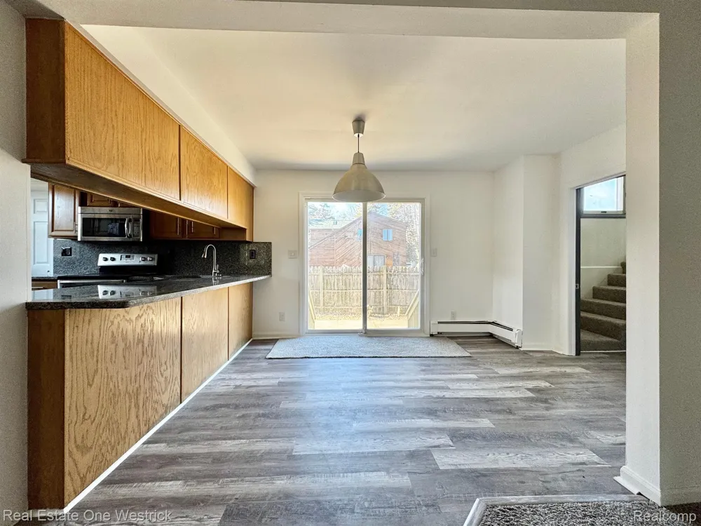 432 Edgewater Drive Algonac City, MI 48001