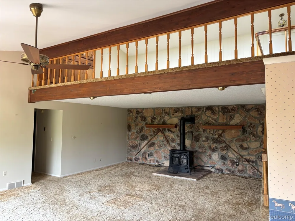 885 Lake Forest Drive Lapeer Township, MI 48446