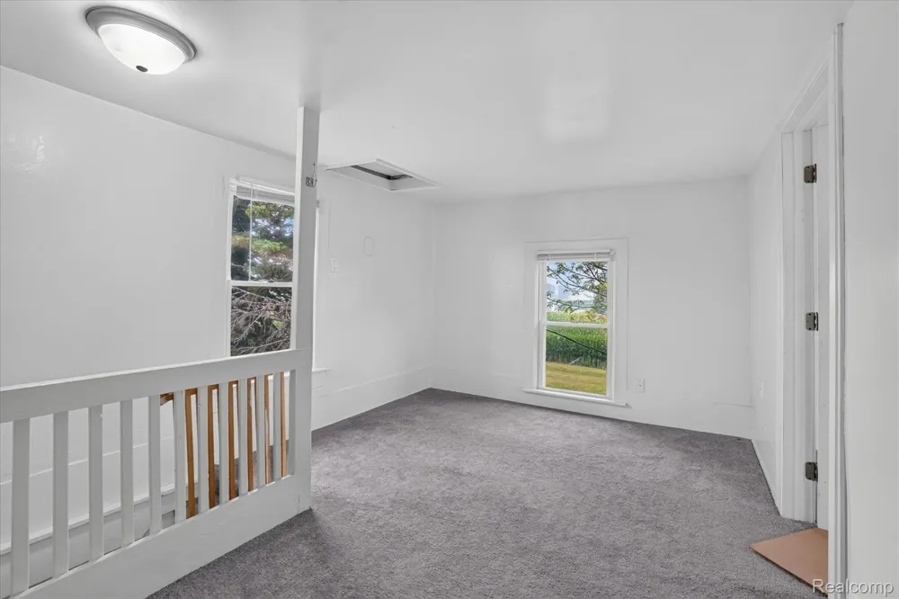 5660 Tittabawassee Road Kochville Township, MI 48604