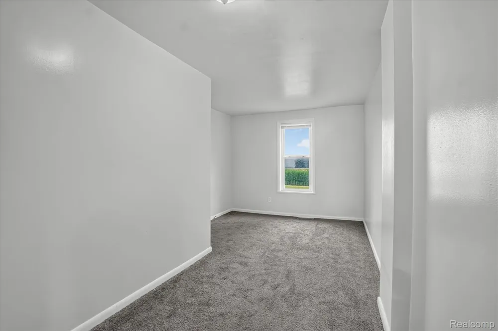 5660 Tittabawassee Road Kochville Township, MI 48604
