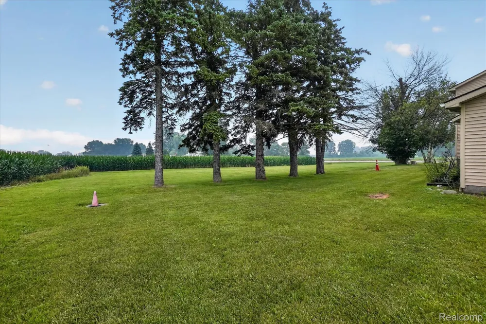 5660 Tittabawassee Road Kochville Township, MI 48604