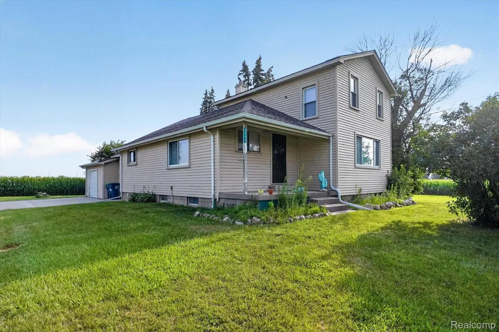 5660 Tittabawassee Road Kochville Township, MI 48604