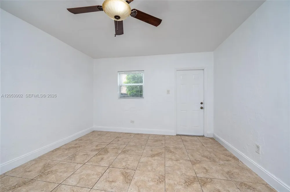 9050 NW 31st Ave #3 Miami, FL 33147