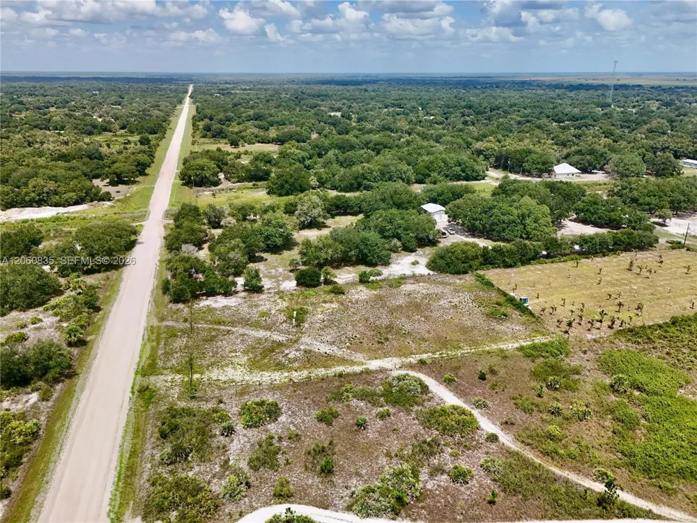 18277 NW 304TH Street Okeechobee, FL 34972