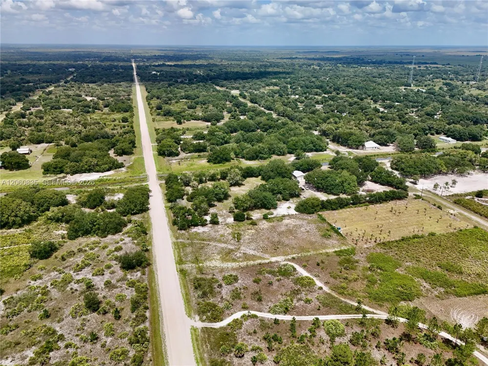 18277 NW 304TH Street Okeechobee, FL 34972