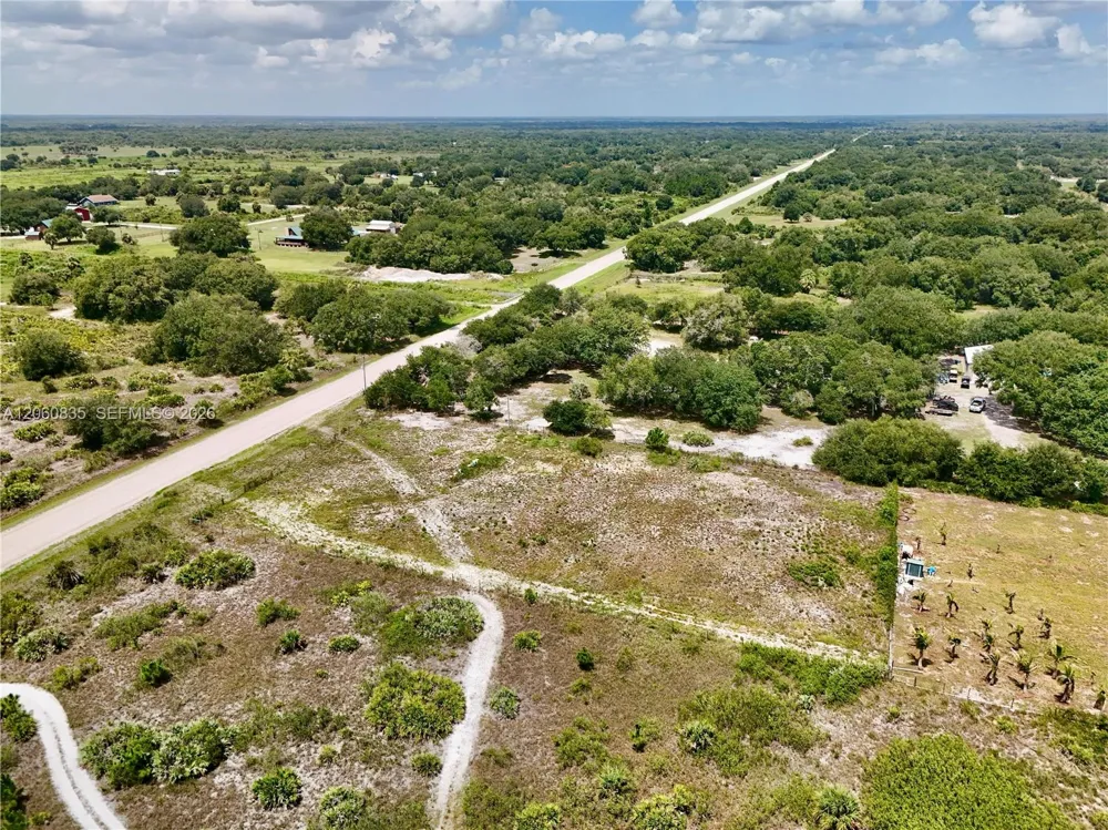 18277 NW 304TH Street Okeechobee, FL 34972