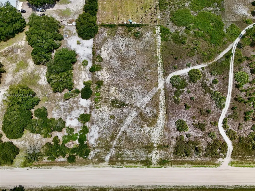 18277 NW 304TH Street Okeechobee, FL 34972