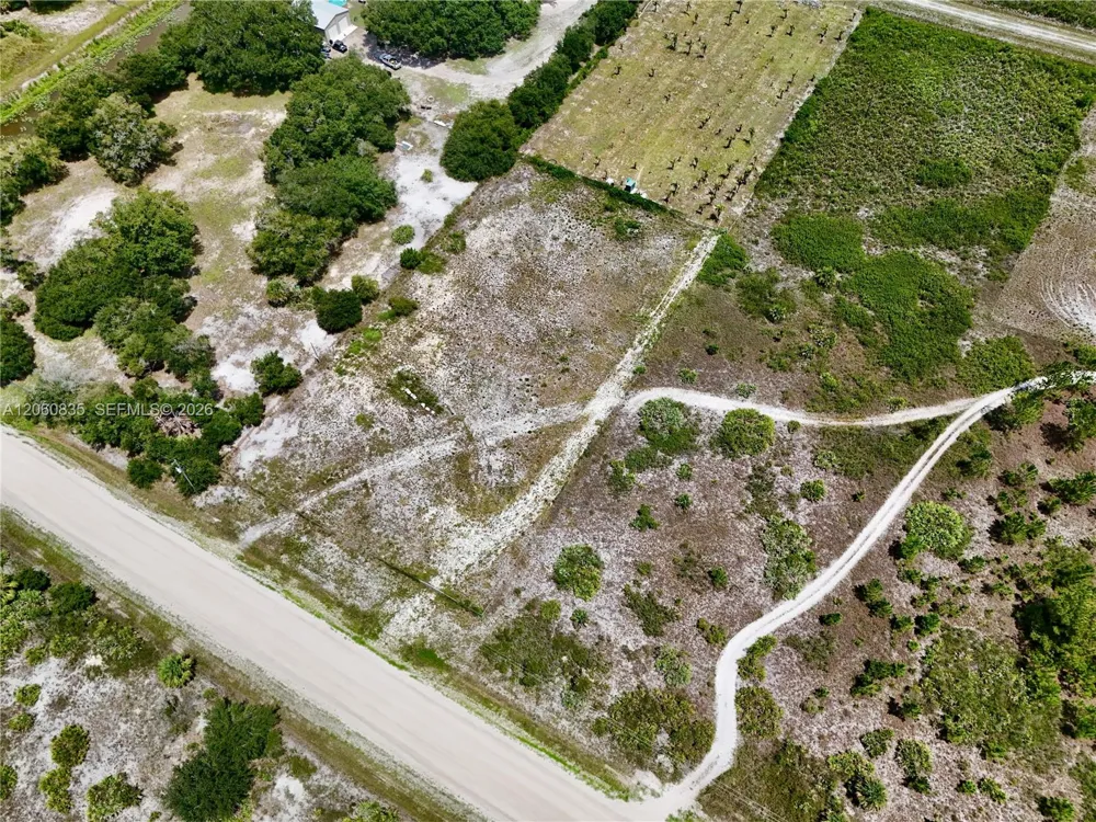 18277 NW 304TH Street Okeechobee, FL 34972