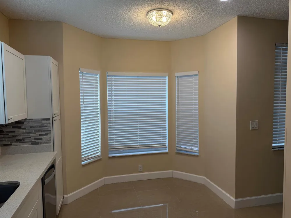 940 Doveplum Court Hollywood, FL 33019