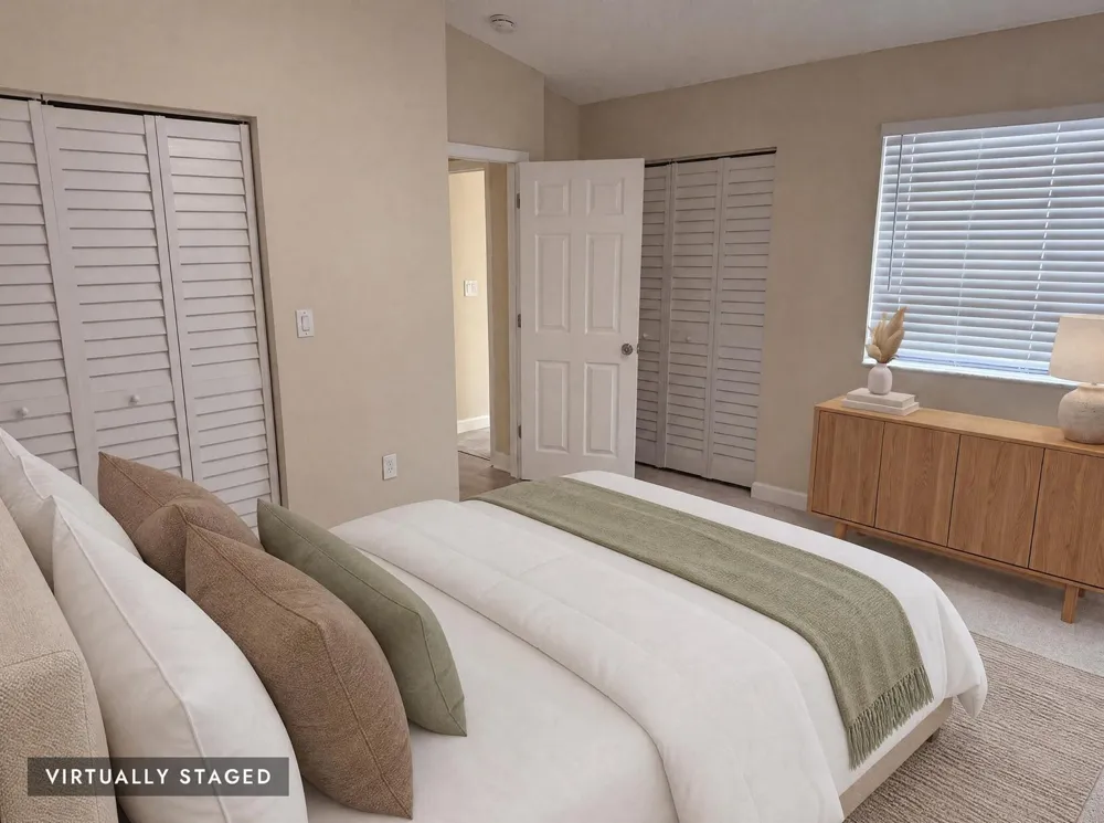 940 Doveplum Court Hollywood, FL 33019