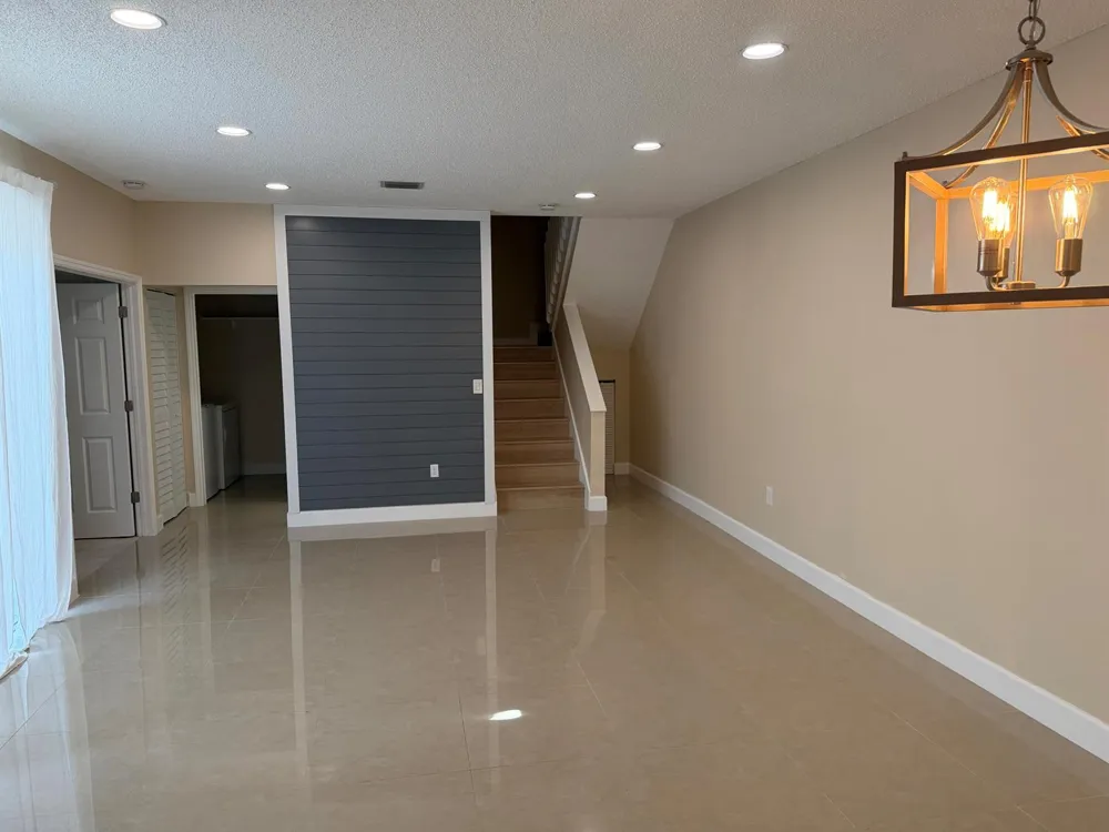 940 Doveplum Court Hollywood, FL 33019