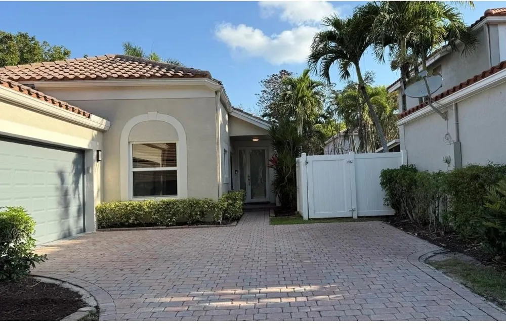 6165 NW 77th Place Parkland, FL 33067