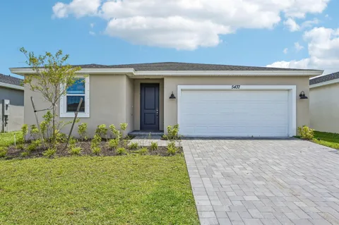 5437 Hampton Park Circle